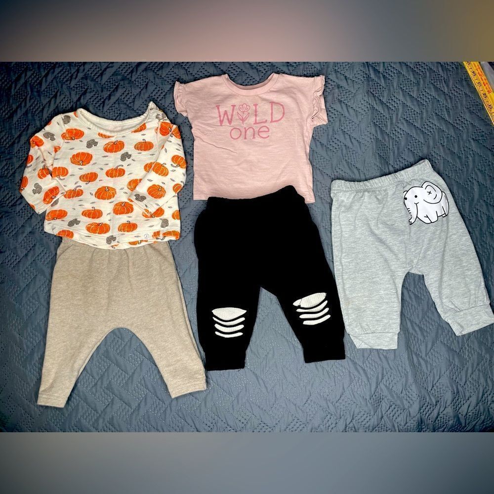 Baby clothes bundle - Picture 1 of 9